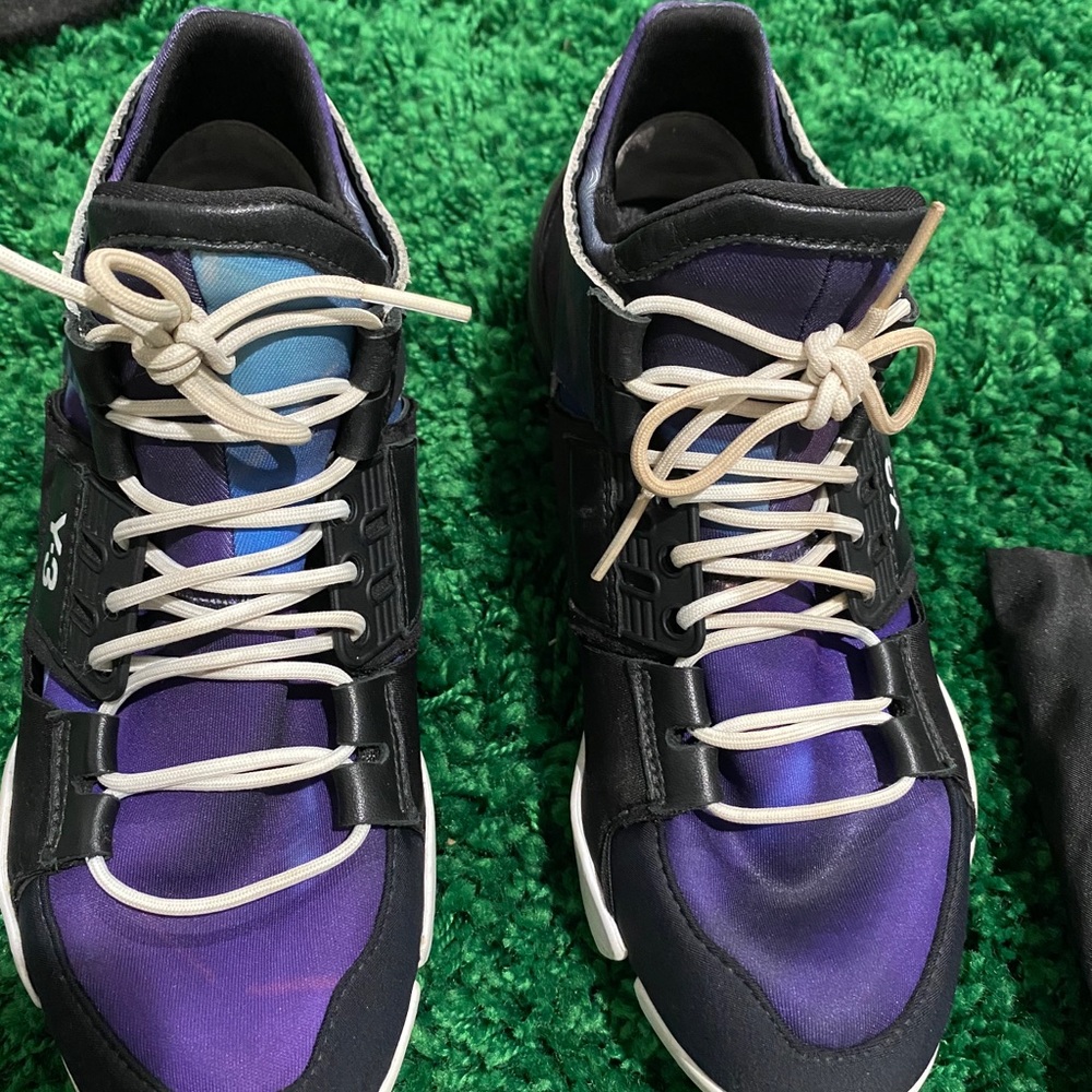 Y-3 - Picture 3 of 7